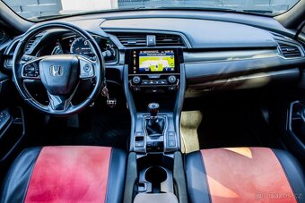 Honda Civic 1.0 DOHC VTEC Turbo Executive - 14