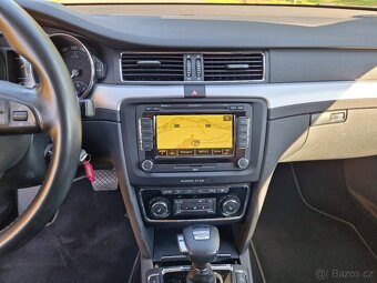 Škoda Superb 2 combi 3,6 i 191 KW 4x4, navi, xenony - 14
