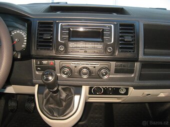 Volkswagen Transporter 2.0TDI 150PS L2H1 Kombi-9 - 14