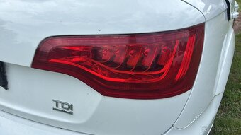 Audi q7 3.0 TDi 180kW CRCA NAC LC9A - 14