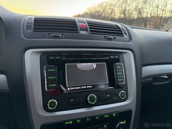Škoda Octavia 2012 1.6TDI 77kW Elegance Navigace Vyhrev - 14