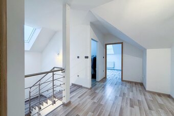 Prodej rodinného domu 7+1, Pohořelice - 14