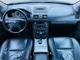 Volvo XC90 2.4 D5 147KW AUT VÝHŘEV NAVI SERVISKA - 14