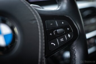 BMW Rad 5 Touring 540d xDrive 235 kW možný odpočet DPH - 14