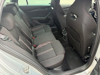Škoda Octavia 4 RS iV Combi 180kW | 2022 | 79tisKm - 14