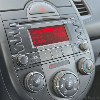 KIA SOUL 1,6 CVVT BENZÍN KLIMA, ALU, EL.OKNA, SERVIS - 14