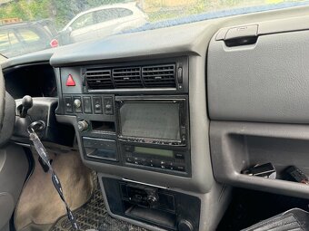 Volkswagen Multivan Atlantis 111kw na nahradni dily - 14