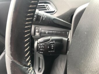 Peugeot 308 SW 1.5 HDI 96 KW,1.MAJ.ČR,DPH - 14