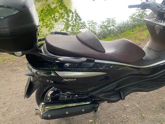 Piaggio X10 500 - 14