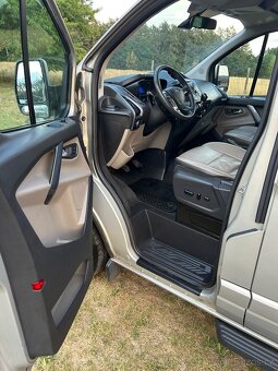 Ford  Custom Tourneo - 14