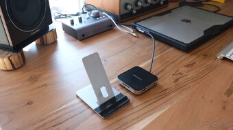 LENTION USB C Hub (stojan) pro iPad, iPad Pro, MacBook. - 14