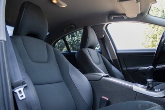 Volvo S60 1.6D /AJ NA SPLÁTKY/ - 14