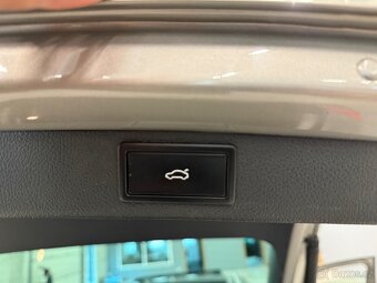 ŠKODA SUPERB II COMBI 2.0TDI 125kw, r.v.2013, paket OUTDOOR - 14