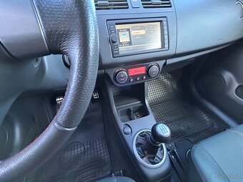 Prodám Suzuki Swift SPORT 1.6 16v - 14