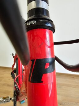 Trekové kolo Patar, rám hliník 17 (43 cm), jeté ženou - 14