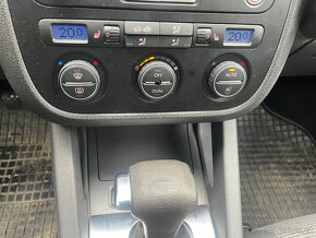VOLKSWAGEN GOLF VARIANT  1,9 TDi  77 Kw  DSG AKCE - 14