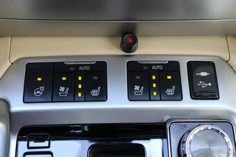 Toyota Land Cruiser 200 4.5 D4-D/EXCLUSIVE/ACC/JBL/360° - 14