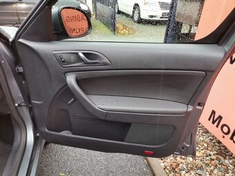 Škoda Yeti 2.0TDi 110kw 4x4 Drive Xenon - 14