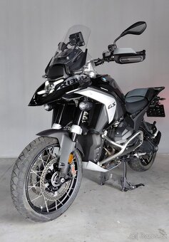 BMW R1300 GS - TRIPLE BLACK - Akrapovič - 14