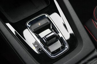 Škoda Octavia 2.0 TSI RS DSG - 14