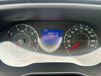 Dacia Duster 1.5 DCi 85kw 4x4 Comfort 1.Majitel - 14