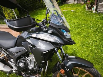 honda CB 500 X (2019) nový model 19", 6500km, kufr - 14