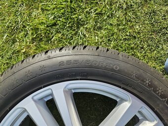Audi Q7 - 20" originální kompletní kola - zimní pneumatiky - 14