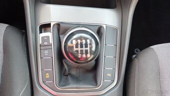 VW Golf sportsvan 1.2 TSi   81 kW ,  2016 - 14
