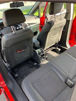 Opel Zafira B,1.8 16V,103 kW,Cosmo, rozvody, 2x kola,7 míst - 14