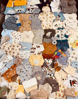 Balík oblečení na miminko 0-6 m neutrál Rezervace - 14