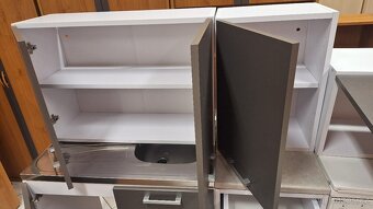 Kuchyňská linka německé výroby - 14