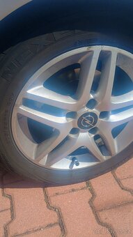 Opel Zafira B 1.7 cdti diesel rok 2013 - 14