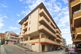 Prodej bytu 3+kk 85 m² Francavilla al Mare, Via Adriatica, I - 14