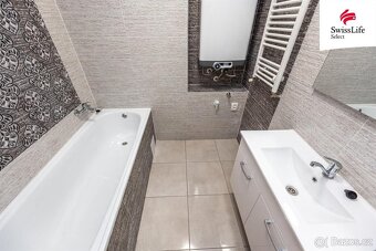 Prodej bytu 3+kk 81 m2, Břežany II - 14