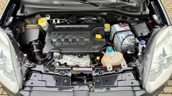 Fiat Dobló //2.0MultiJet//99kW//5MÍST//1.MAJAJITEL//SERVIS// - 14