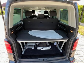 VW Multivan T6, 7 míst, STK do 5/2027,"dobrou noc" paket - 14
