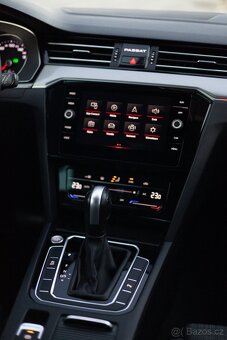 Prodám VW PASSAT B8 2022, 2.0 tdi 110 kw automat - 14