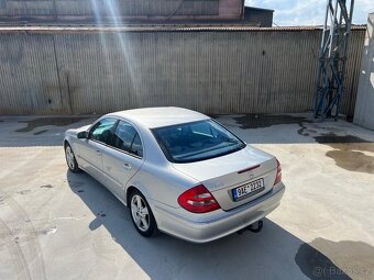 Prodám Mercedes-Benz E240 V6 - 14