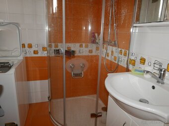 RD, 2 podlaží a zahrada, OV,  Lomnice nad Popelkou - 14