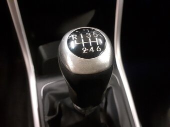 Hyundai i30, 1.4benzin, 74kW, r.v.2015 - 14