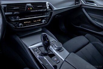 BMW Rad 5 Touring 520d xDrive A/T /AJ NA SPLÁTKY /PROTIÚČET - 14
