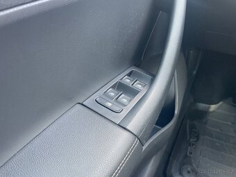 Škoda Rapid 1.0 Tsi 81 kw,ČR,100% servis ŠKODA + ZIMNÍ PNEU - 14