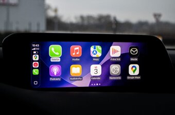 Mazda 3 90kW (2020). - 14