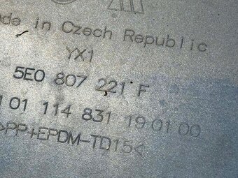 ŠKODA OCTAVIA 3 nárazník RS - OST+4xPDC 5E0807221F - 14