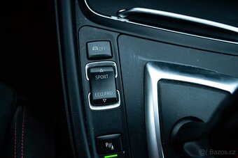 BMW Rad 3 320d xDrive Sport Line A/T - 14