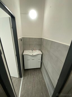KOMERČNÍ / OBCHODNÍ PROSTOR K PRONÁJMU nebo PRODEJI - 14