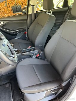 Ford focus 1.6 Ti-VCT 77kW - 14