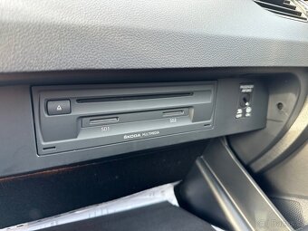 Škoda Octavia Scout, 2.0 TDI, rok 2017, DSG automat - 14