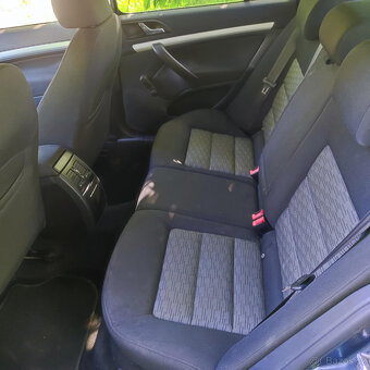 Škoda Octavia II FL 1.6 Mpi 75 KW 168tkm TAŽNÉ BEZ KOROZE - 14