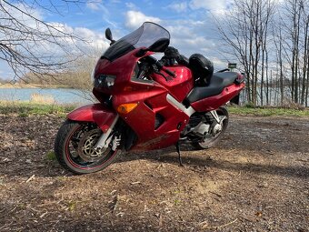 Honda VFR 800 Fi - 14